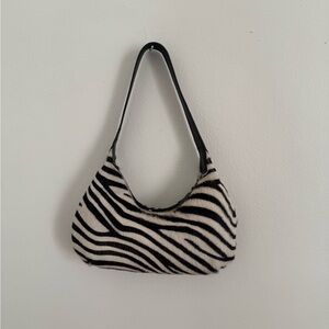 L'INTERVALLE Zebra-Print Black and White Shoulder Bag